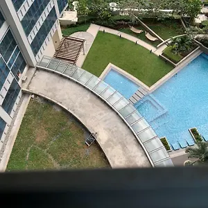  Aparthotel Uptown Parksuites Tower 1 Philippines